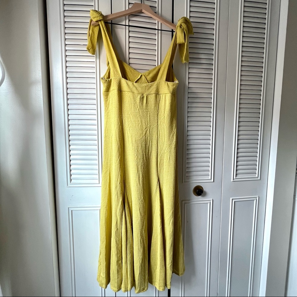En Saison Adjustable Shoulder Tie Ribbed Midi dress, Yellow, Size M - Picture 6 of 10